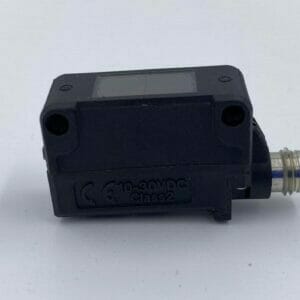 KEYENCE PZ-G61CP CONECTOR