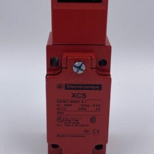 XCSA701 TELEMECANIQUE