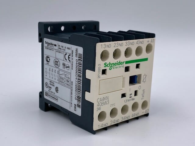 CA4KN40BW3 SCHNEIDER ELECTRIC
